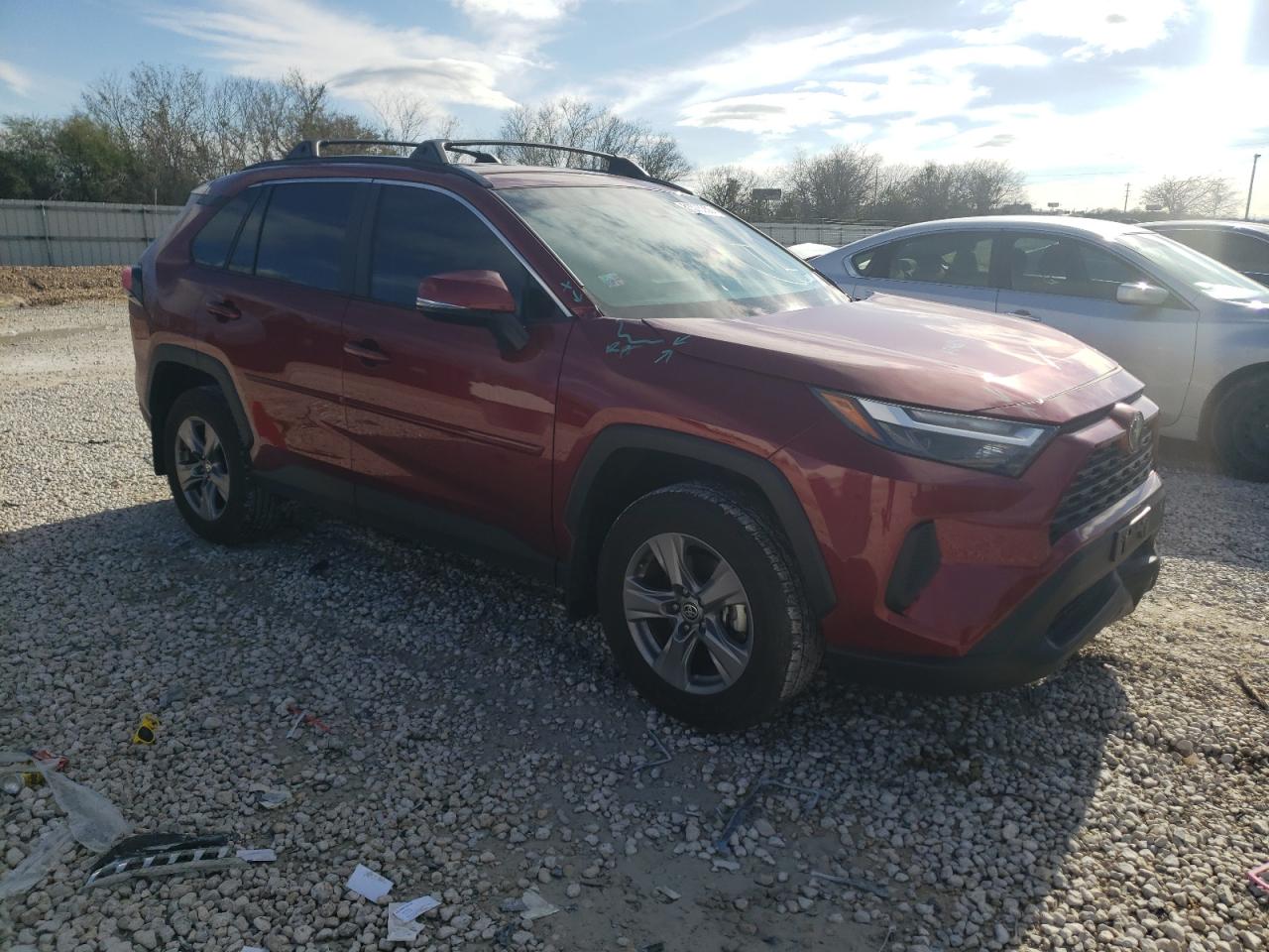 2022 TOYOTA RAV4 XLE VIN:2T3P1RFV3NW294774