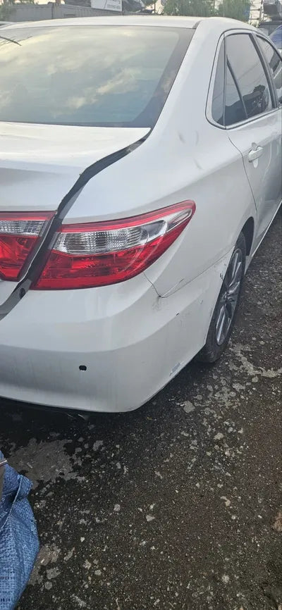 2017 Toyota Camry VIN: