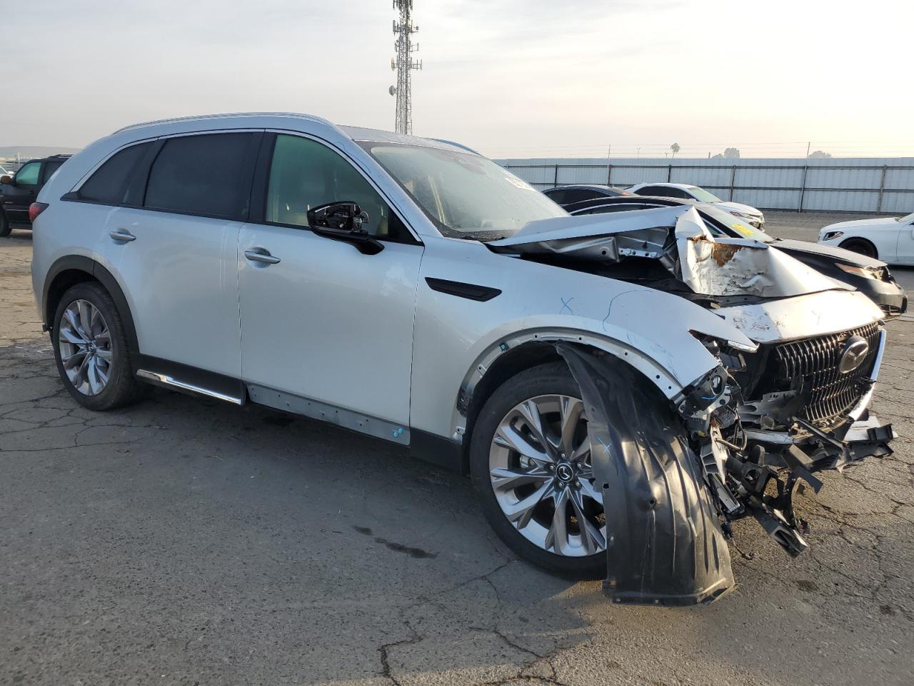 2024 MAZDA CX-90 PREMIUM VIN:JM3KKDHD7R1133127