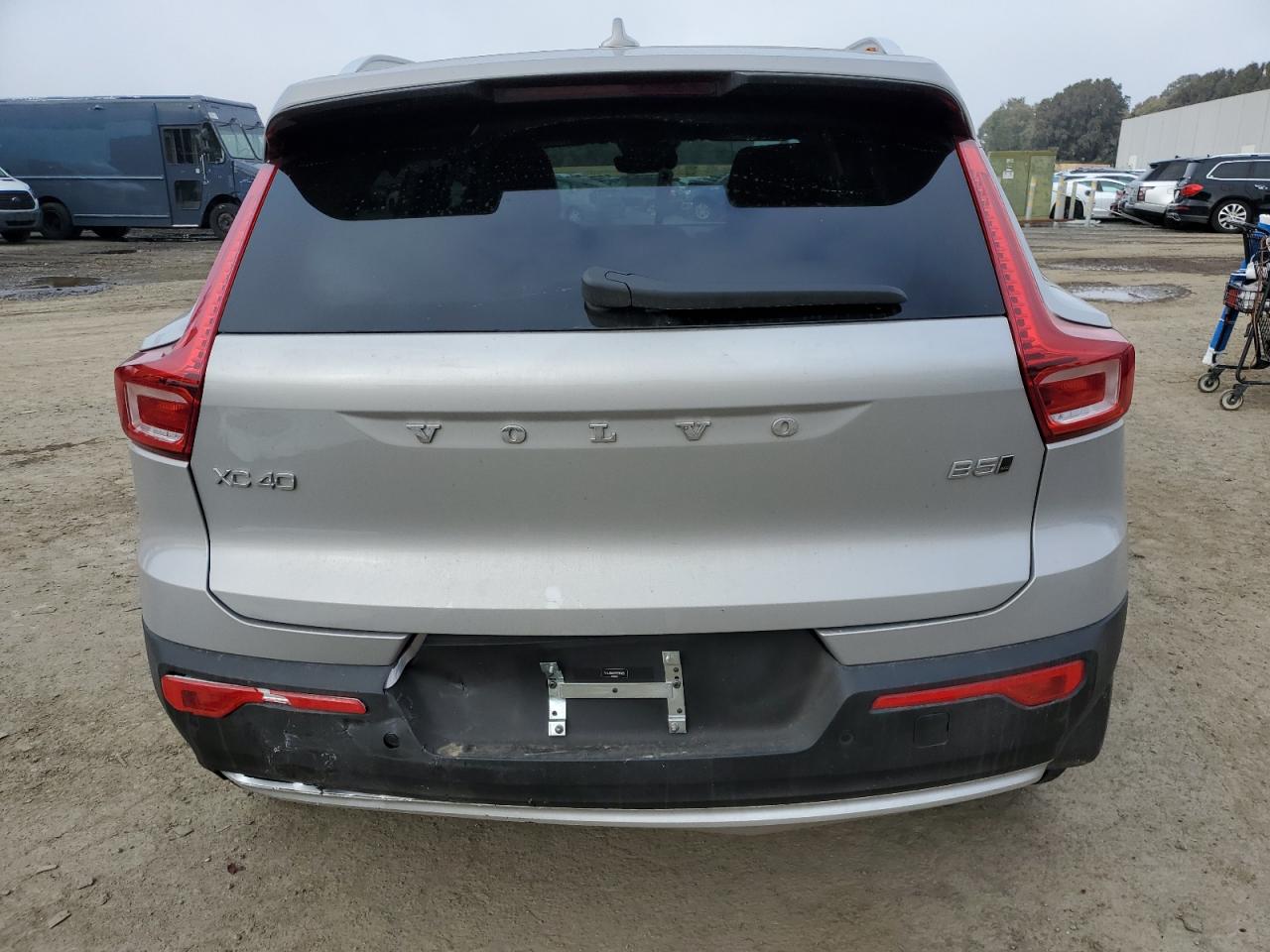 2023 VOLVO XC40 ULTIMATE VIN:1C3CDFBB6FD374380