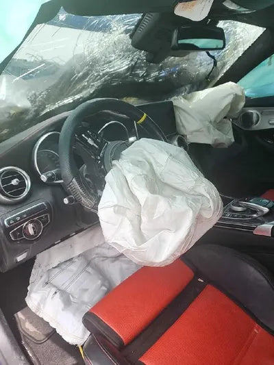 2017 Mercedes-Benz C 63 AMG VIN: