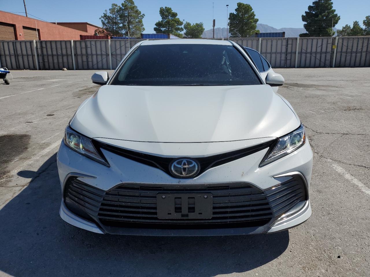 2022 TOYOTA CAMRY LE VIN:4T1C11AK2NU044254