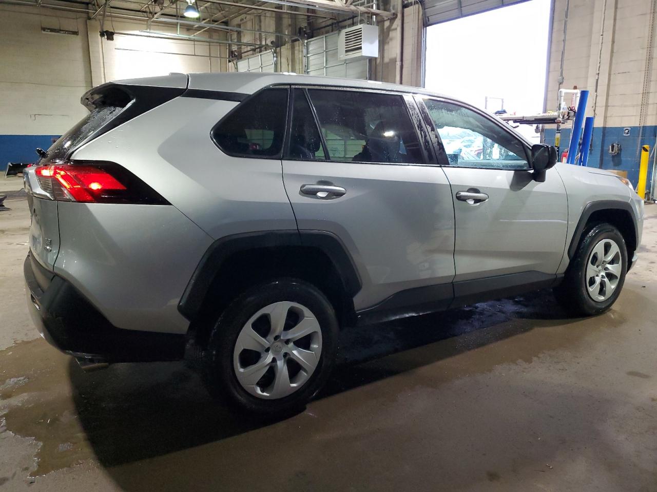 2022 TOYOTA RAV4 LE VIN:2T3F1RFV1NW250123