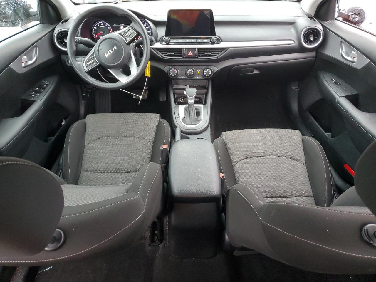 2023 KIA FORTE LX VIN:3KPF24AD4PE656393