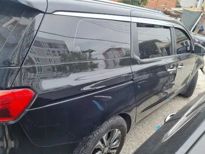 2018 Kia Carnival VIN: