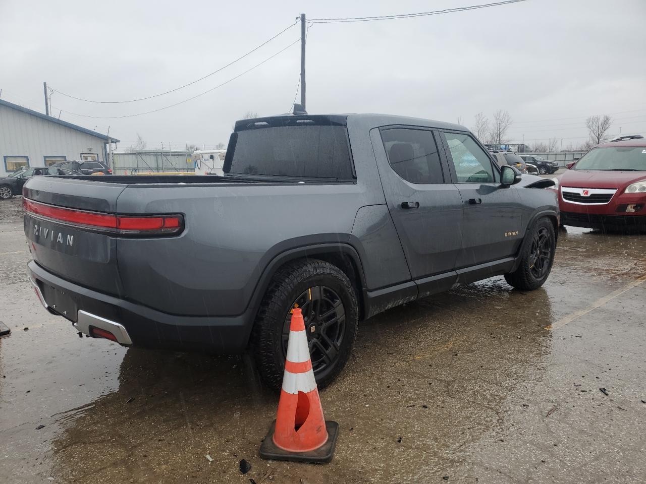 2023 RIVIAN R1T ADVENTURE VIN:7FCTGAAA2PN026435