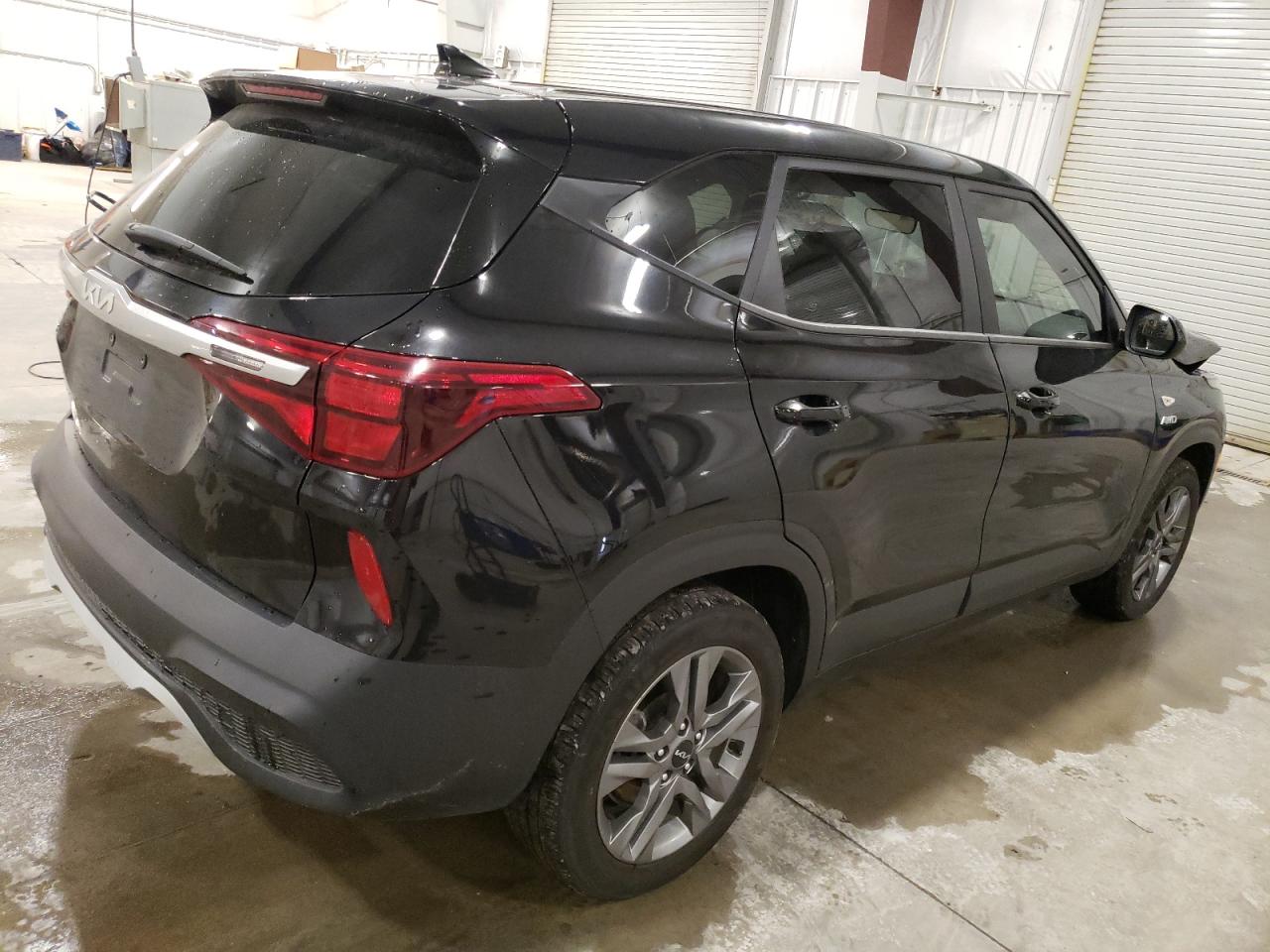 2022 KIA SELTOS LX VIN:KNDEPCAA2N7235198