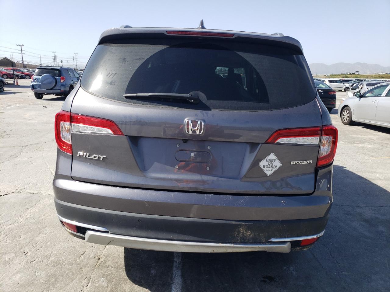 2022 HONDA PILOT TOURING VIN:5FNYF5H91NB001040