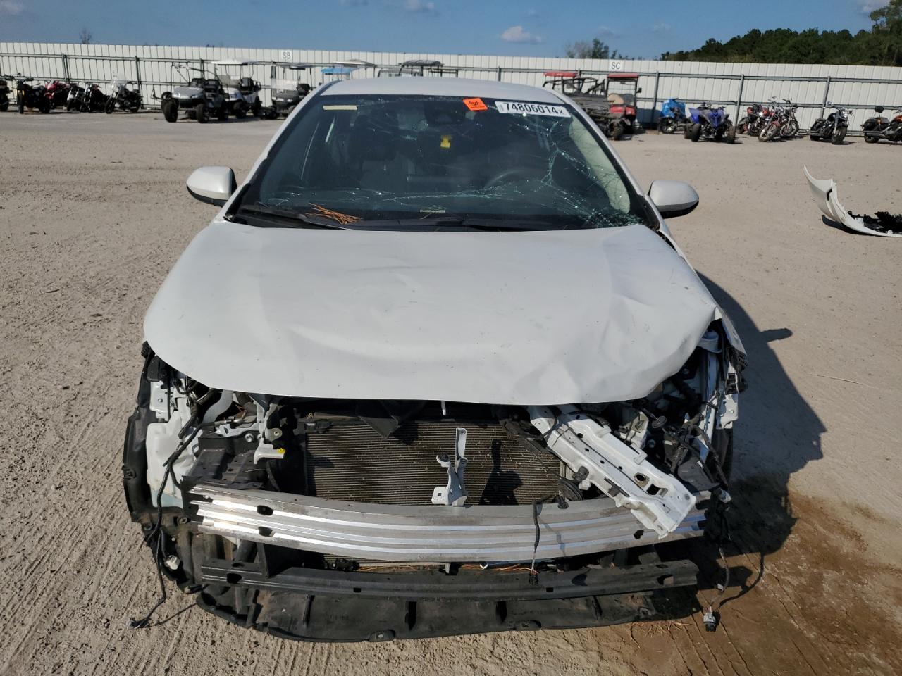 2022 TOYOTA COROLLA LE VIN:5YFEPMAE4NP387197
