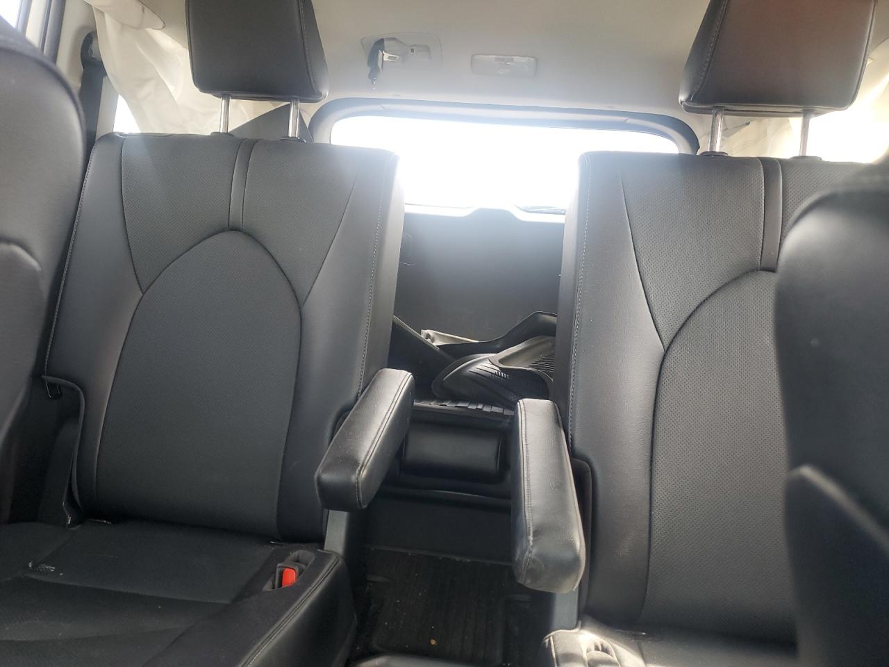 2023 TOYOTA HIGHLANDER L VIN:5TDKDRAHXPS019944