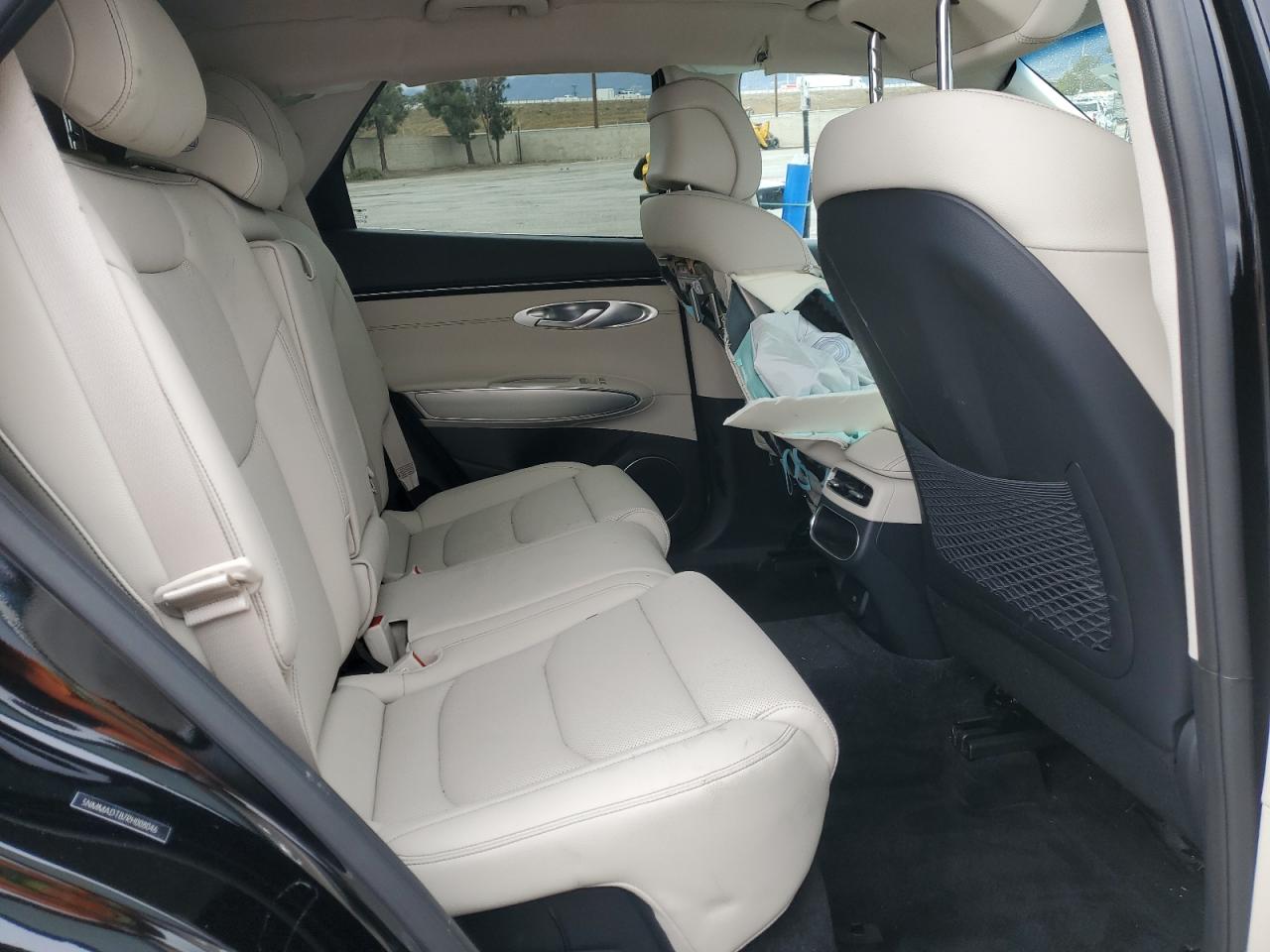 2024 GENESIS GV70 BASE VIN:5NMMADTB7RH008046