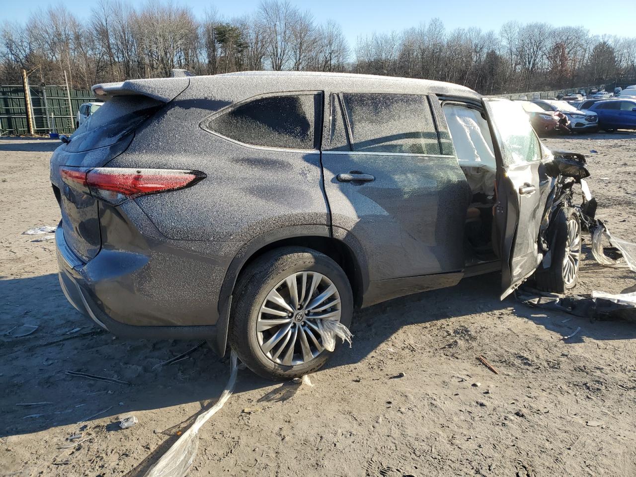 2022 TOYOTA HIGHLANDER PLATINUM VIN:5TDFZRBH0NS161461