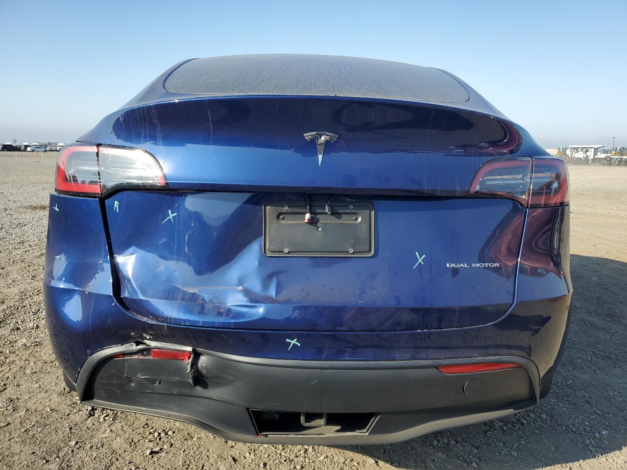 2023 TESLA MODEL Y  VIN:7SAYGDEE5PF624921