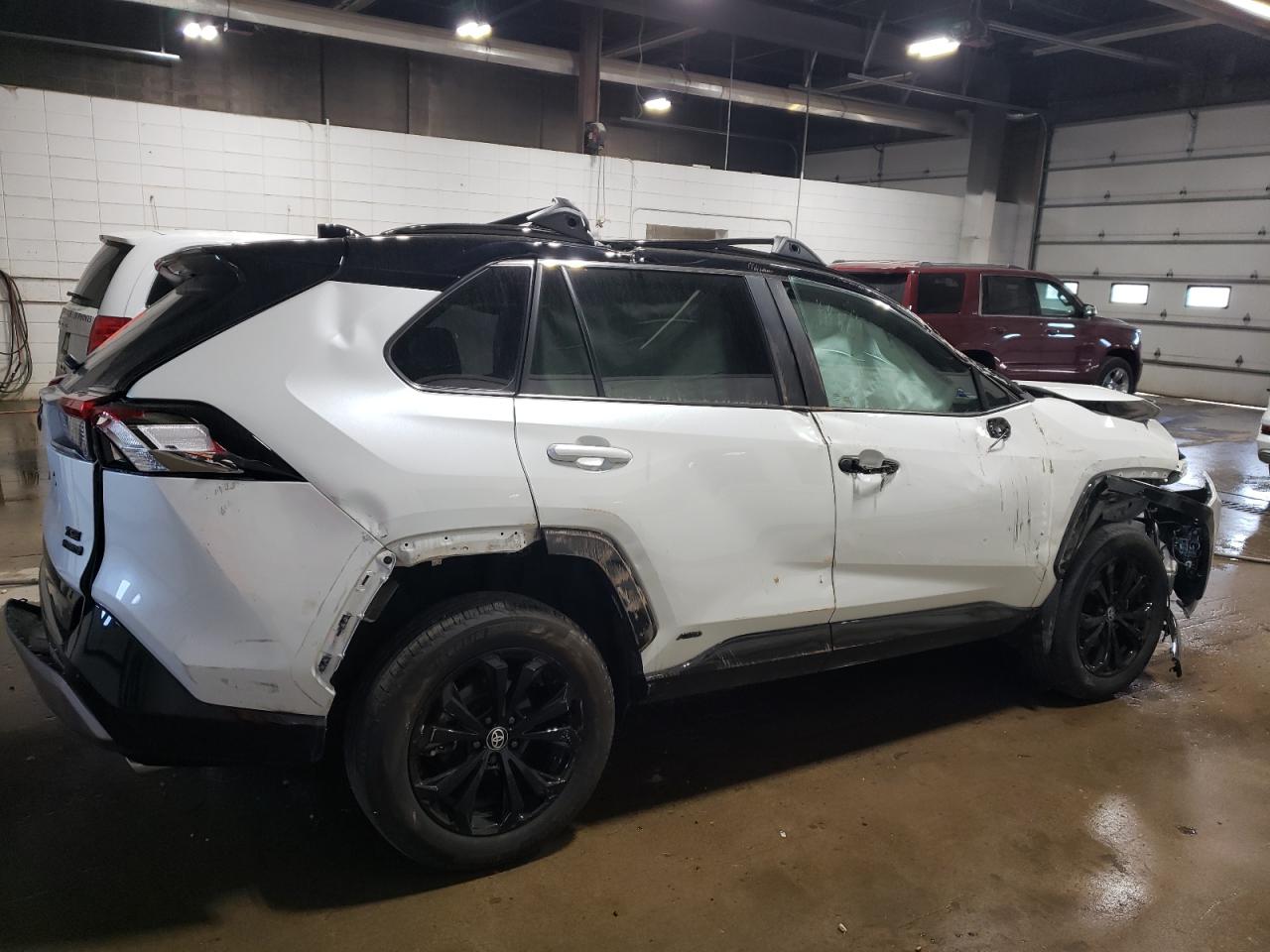 2023 TOYOTA RAV4 XSE VIN:2T3E6RFV2PW044048