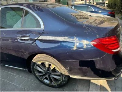 2018 Mercedes-Benz E 300 VIN: