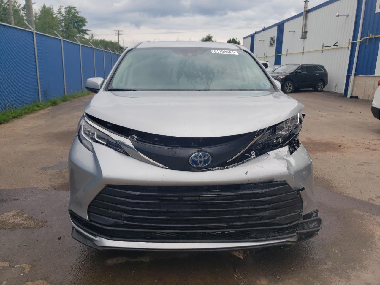 2022 TOYOTA SIENNA LE VIN:5TDGRKEC5NS100487