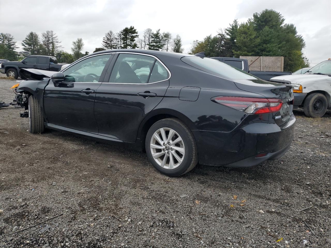 2022 TOYOTA CAMRY LE VIN:4T1C11AK8NU646107
