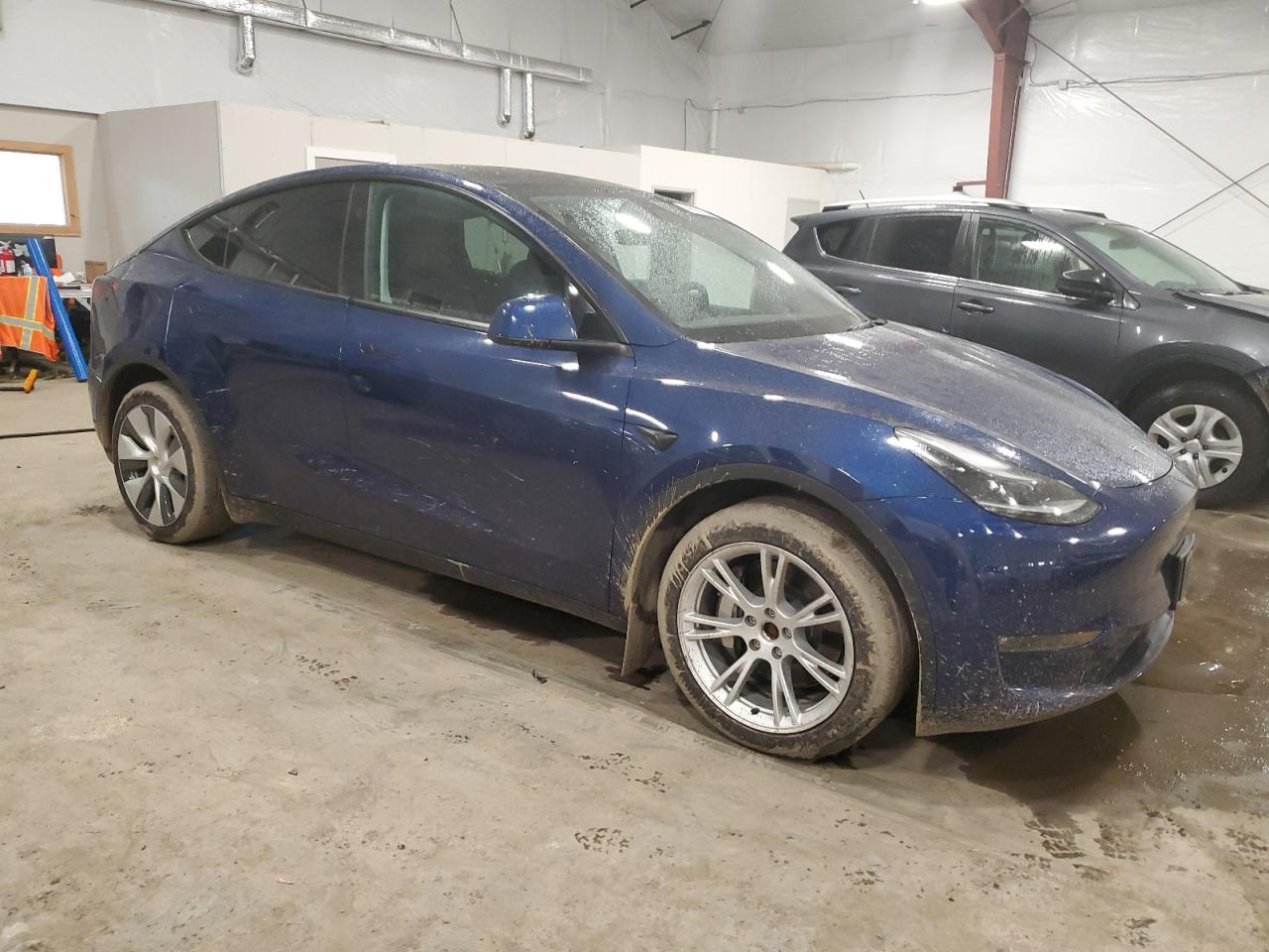 2023 TESLA MODEL Y  VIN:7SAYGDEEXPF803617