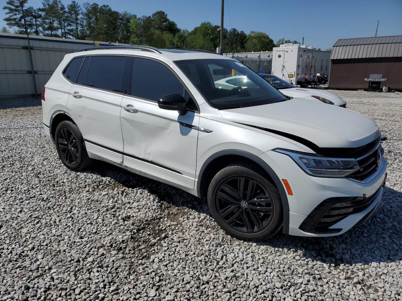 2022 VOLKSWAGEN TIGUAN SE R-LINE BLACK VIN:3VVCB7AX5NM058171