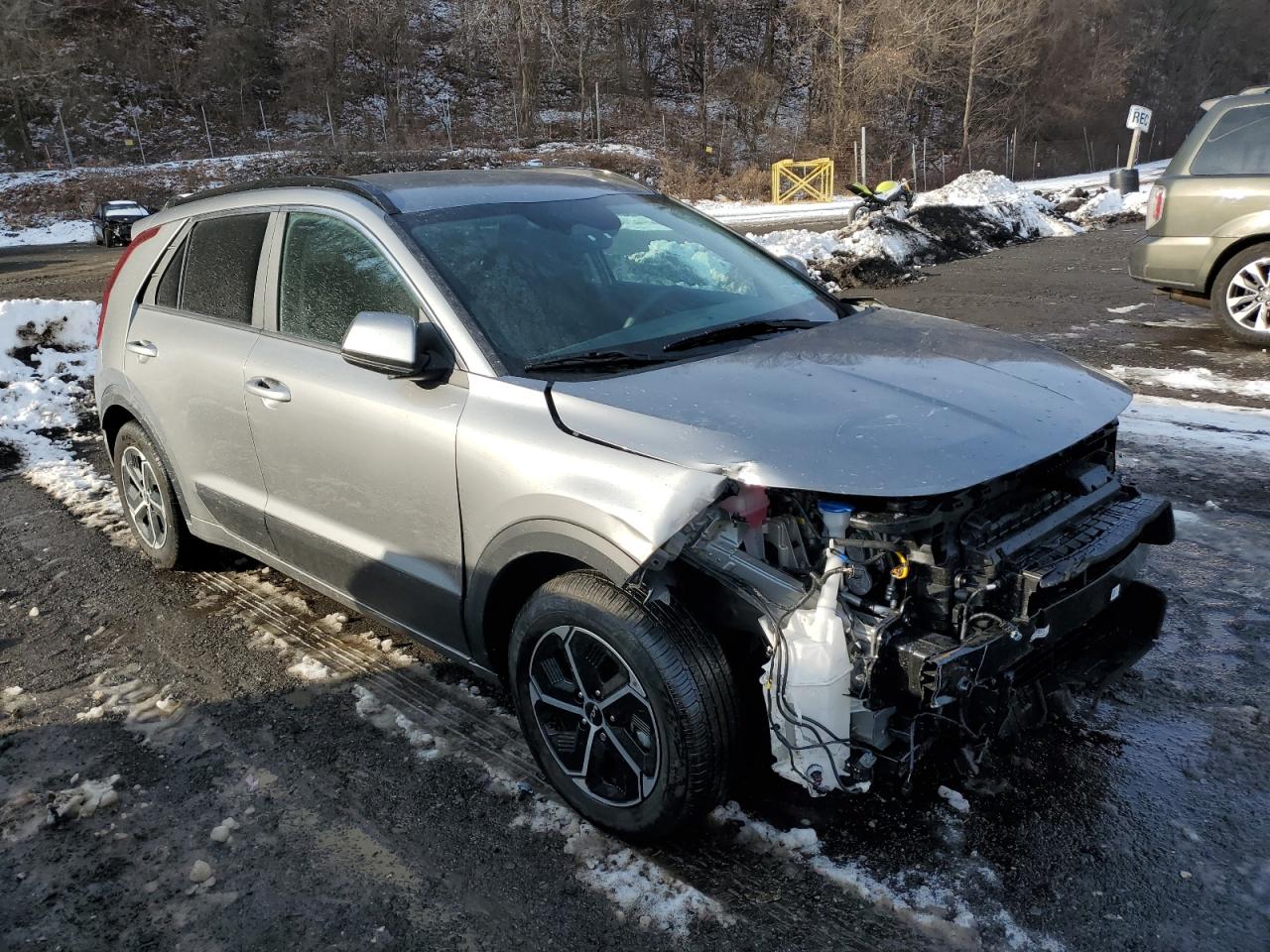 2024 KIA NIRO LX VIN:KNDCP3LE0R5137103