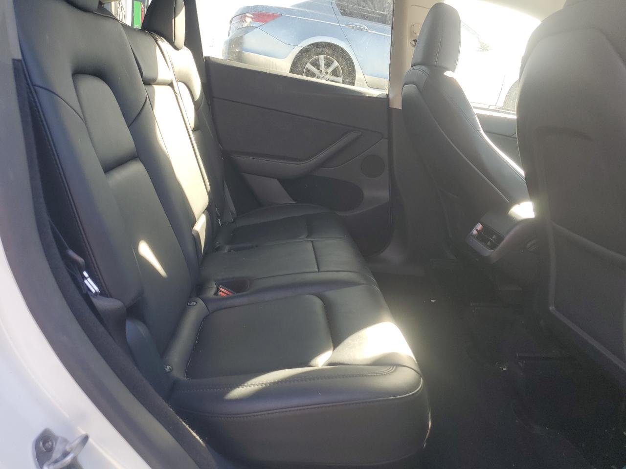 2023 TESLA MODEL Y  VIN:7SAYGDEE5PF770042