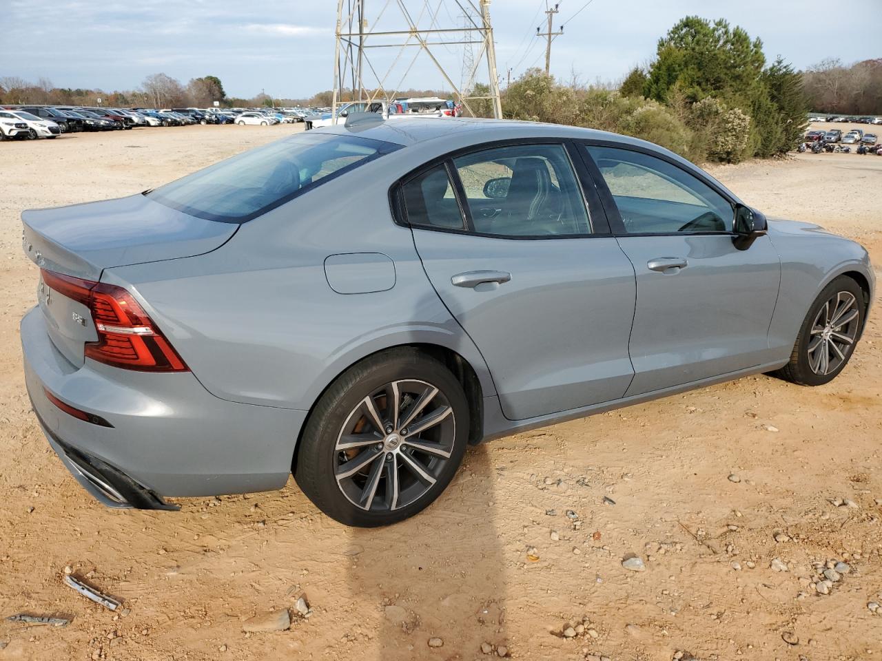 2022 VOLVO S60 B5 MOMENTUM VIN:7JRL12TZ8NG174592