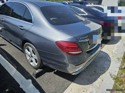 2017 Mercedes-Benz E 220 VIN: