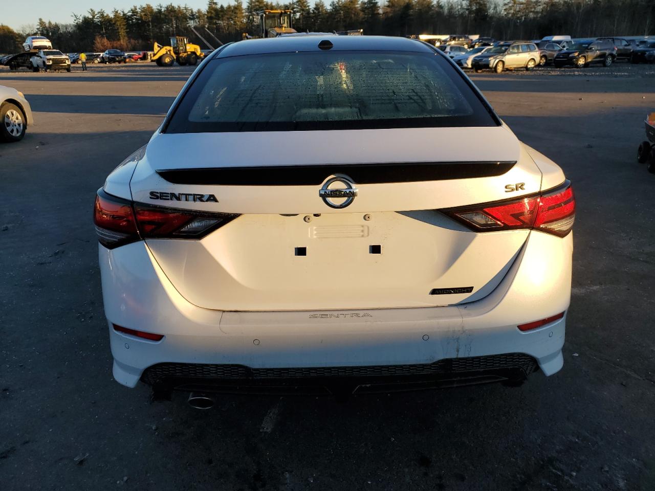 2022 NISSAN SENTRA SR VIN:3N1AB8DV1NY303307