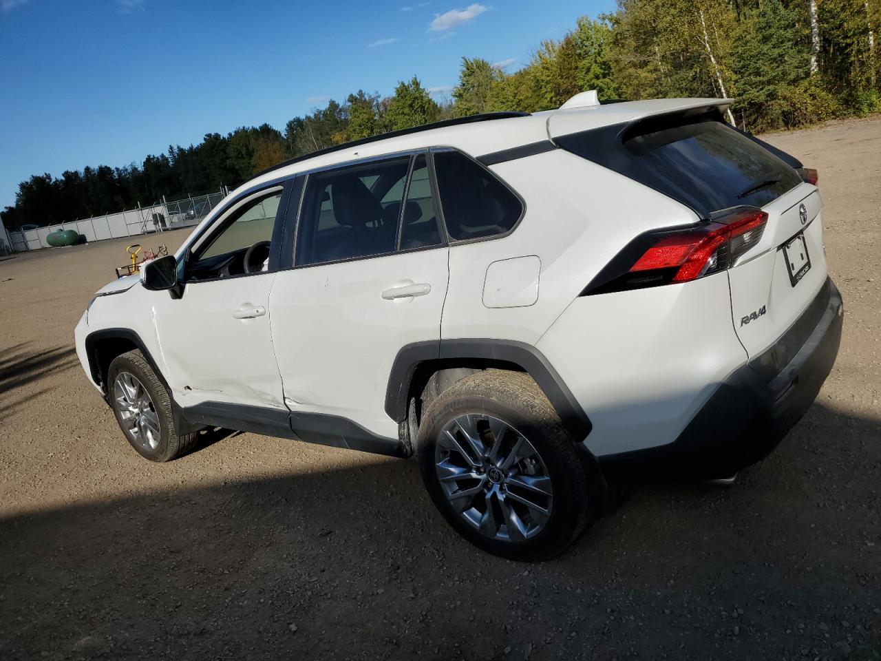 2024 TOYOTA RAV4 XLE VIN:2T3R1RFV1RW439762