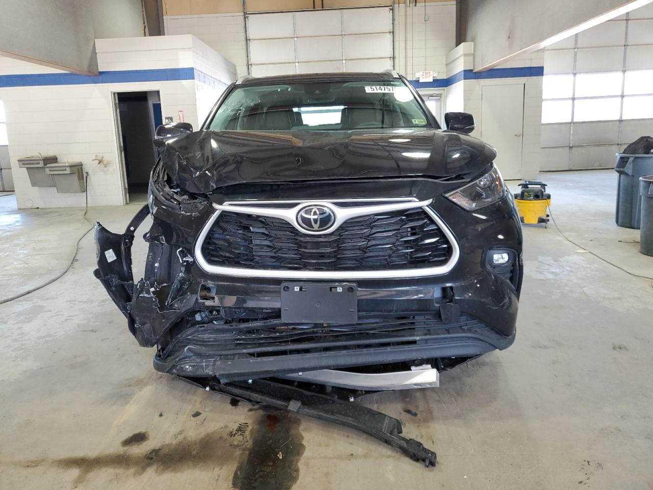 2024 TOYOTA HIGHLANDER LE VIN:5TDKDRBH2RS568071