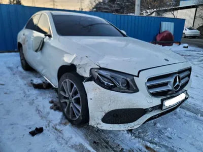 2019 Mercedes-Benz E 300 WDDZF4KB1KA619527 VIN:WDDZF4KB1KA619527