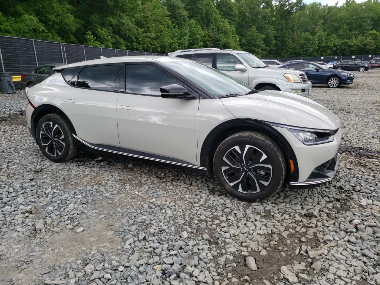 2022 KIA EV6 LIGHT VIN:KNDC34LA9N5059834