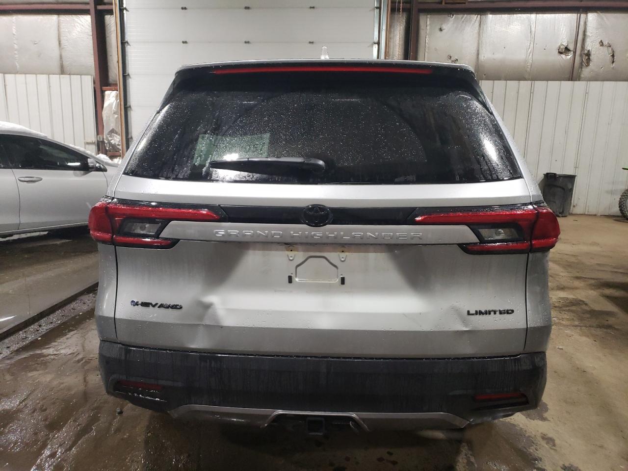 2024 TOYOTA GRAND HIGHLANDER XLE VIN:5TDACAB53RS018190