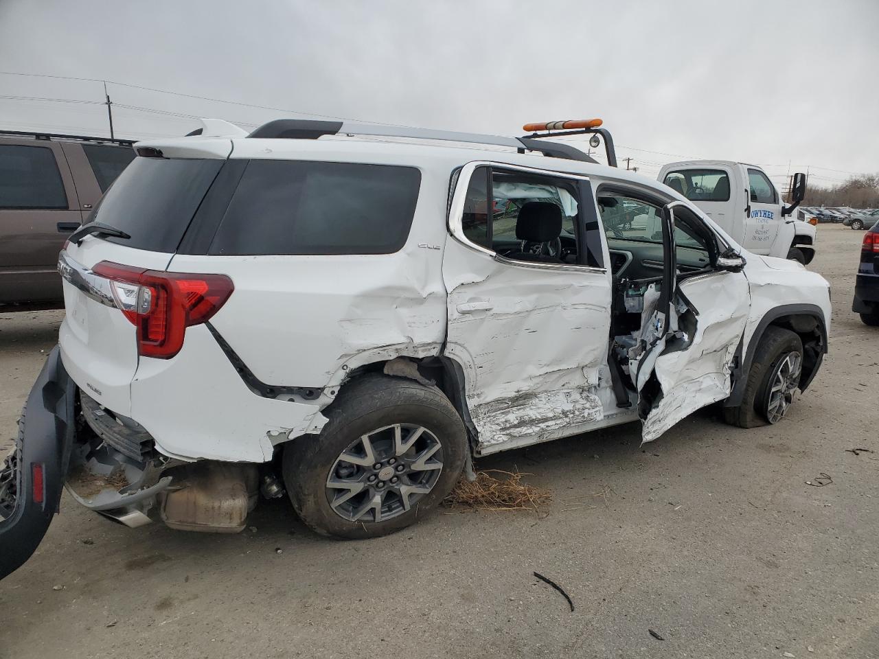 2023 GMC ACADIA SLE VIN:1GKKNRL48PZ112147