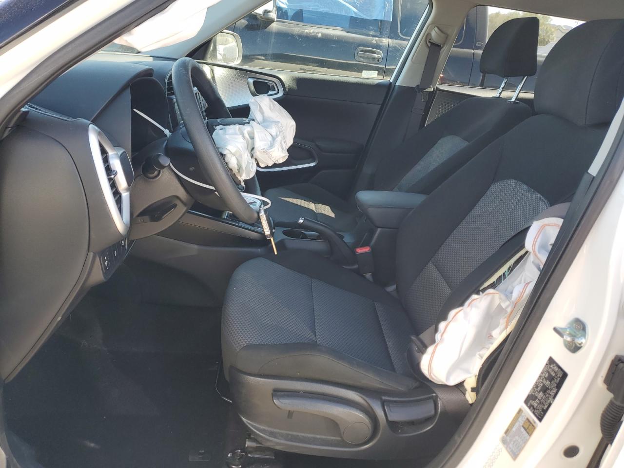 2022 KIA SOUL LX VIN:KNDJ23AU6N7157662
