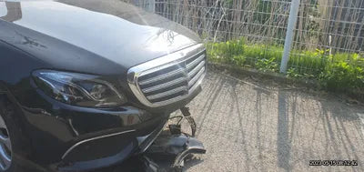 2017 Mercedes-Benz E 300 VIN: