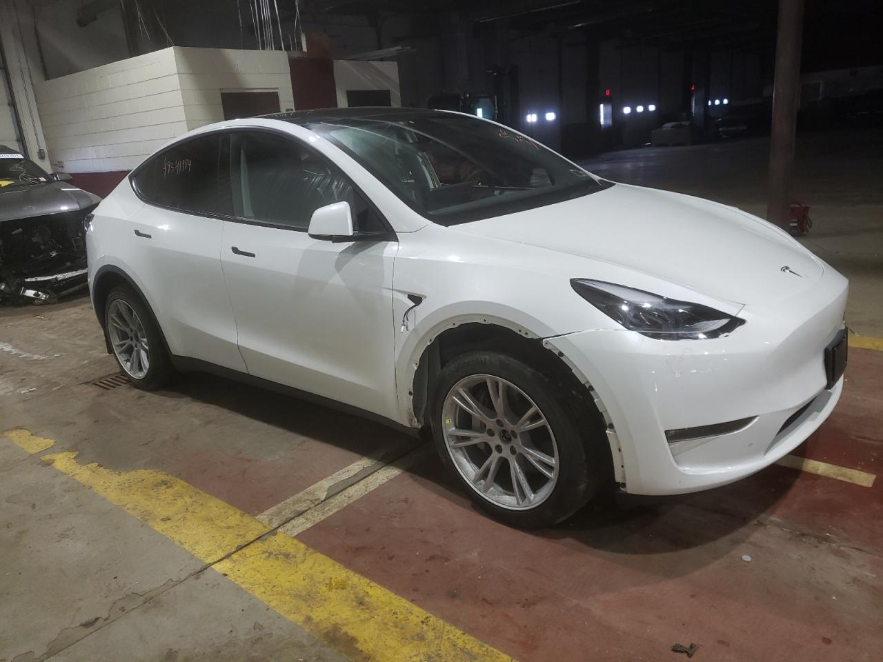 2023 TESLA MODEL Y  VIN:7SAYGDEE5PF685962