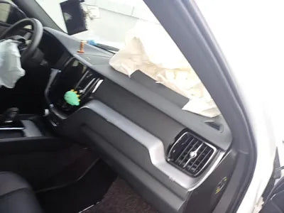 2021 Volvo XC60 YV1UZBR0DM1750072 VIN:YV1UZBR0DM1750072