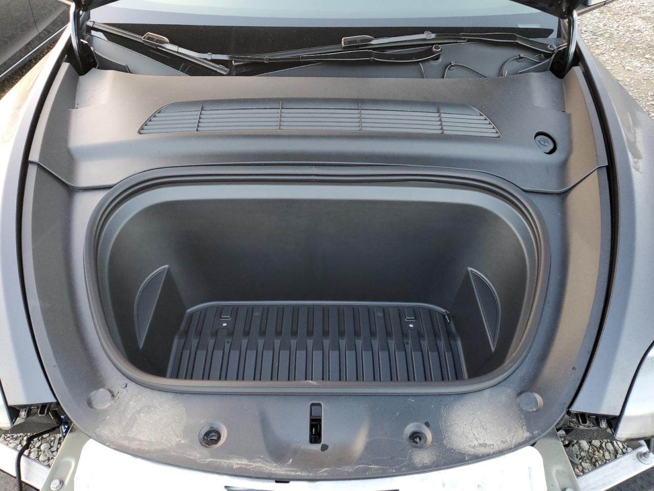 2024 TESLA MODEL Y  VIN:7SAYGAEE0RF162060