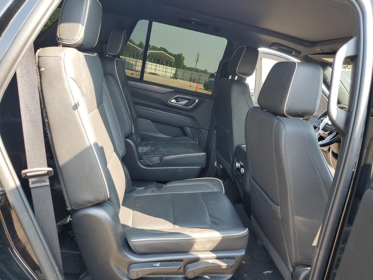 2022 GMC YUKON SLT VIN:1GKS1BKD2NR276432