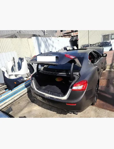 2016 maserati gbb4 465KMZAM57RTA6G11 VIN:465KMZAM57RTA6G11
