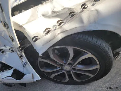 2016 Mercedes-Benz C 220 VIN: