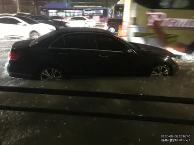 2015 Mercedes-Benz E 300 VIN: