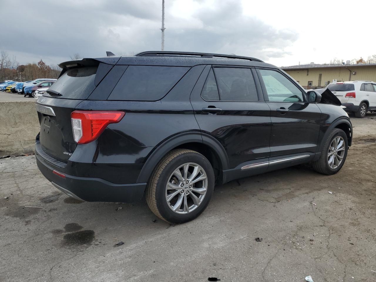 2023 FORD EXPLORER XLT VIN:1FMSK8DH3PGB44222