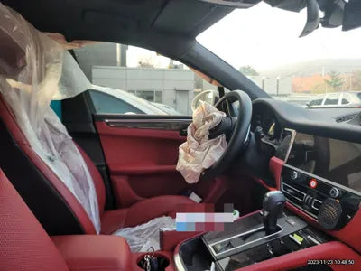 2023 Porsche Macan VIN: