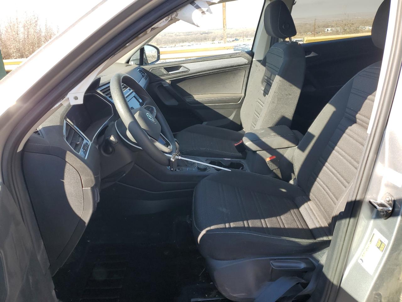 2023 VOLKSWAGEN TIGUAN S VIN:3VVFB7AX8PM072064