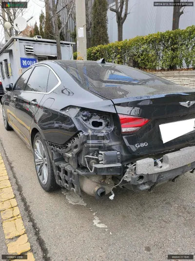 2017 Genesis G80 KMHGL41DBJU246072 VIN:KMHGL41DBJU246072