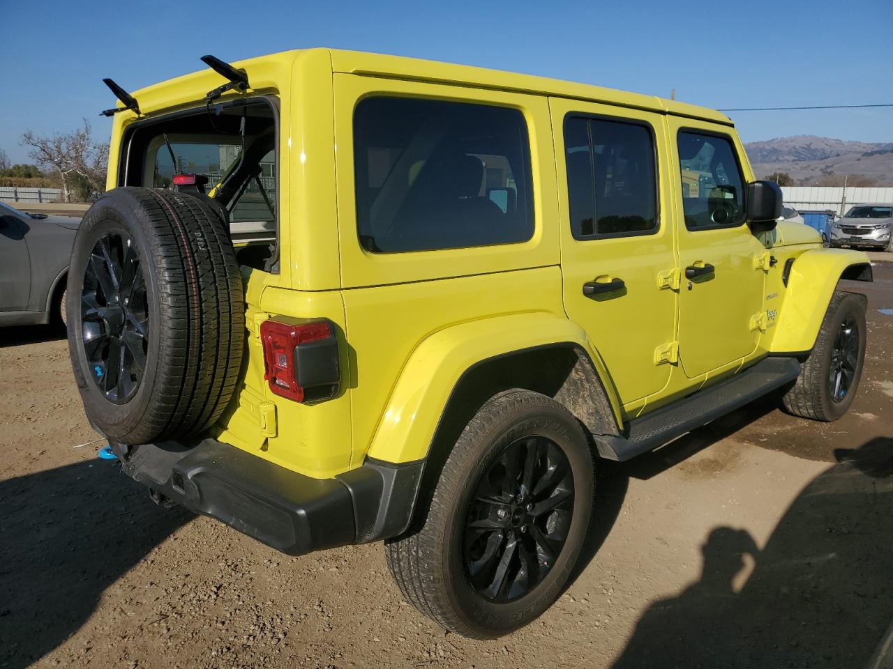 2022 JEEP WRANGLER UNLIMITED SAHARA 4XE VIN:1C4JJXP64NW229242