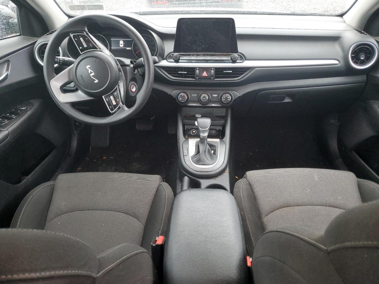2024 KIA FORTE LX VIN:3KPF24AD8RE707770