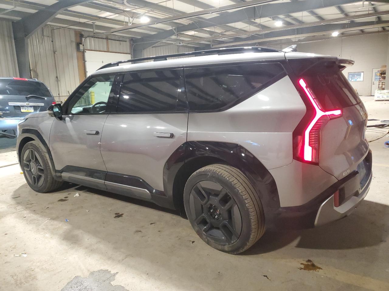 2024 KIA EV9 GT LINE VIN:KNDAEFS56R6020345